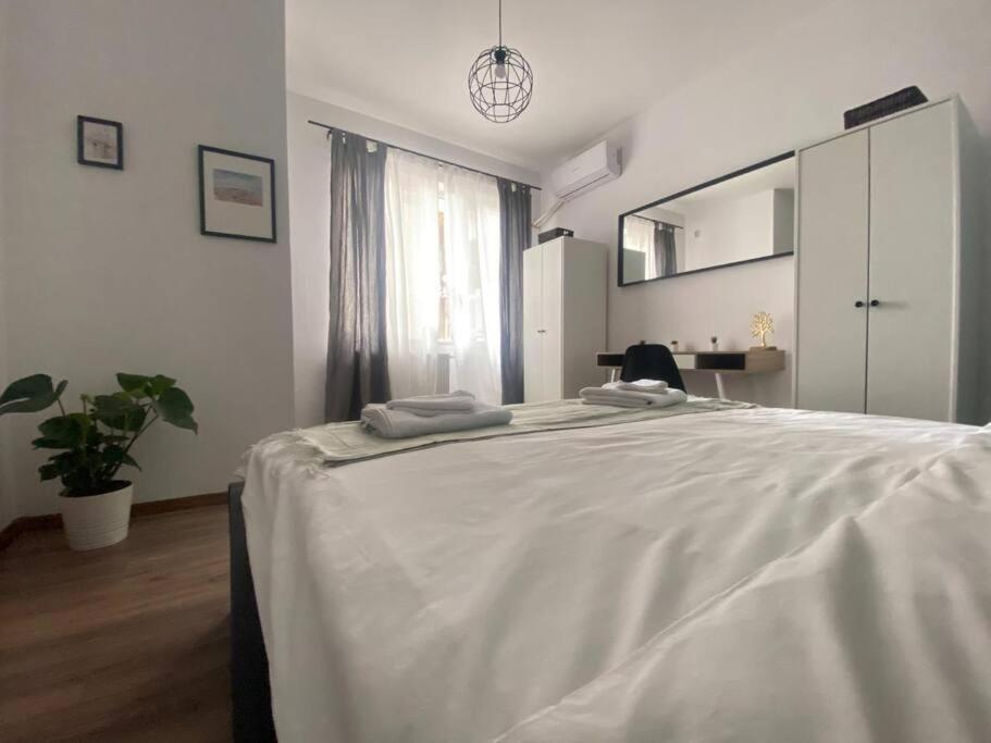 Kara'S Apartment Bukareszt Zewnętrze zdjęcie