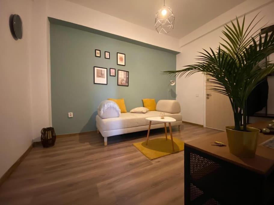 Kara'S Apartment Bukareszt Zewnętrze zdjęcie